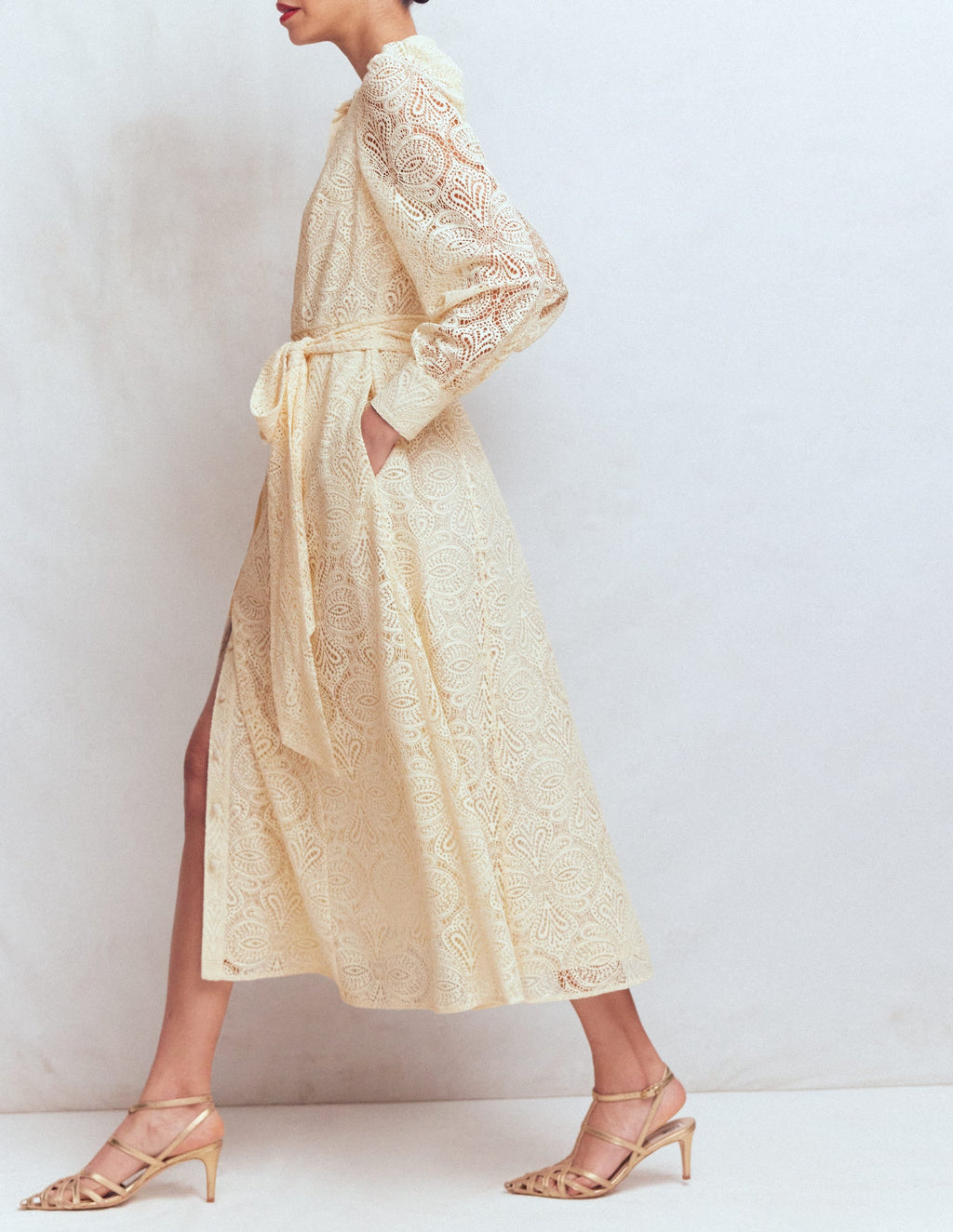 Blouson Sleeve Lace Dress-Ivory Lace